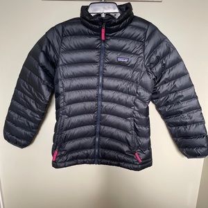 Patagonia Girls’ Down Sweater Jacket; dark navy/grey; ex condition; Youth XL 14
